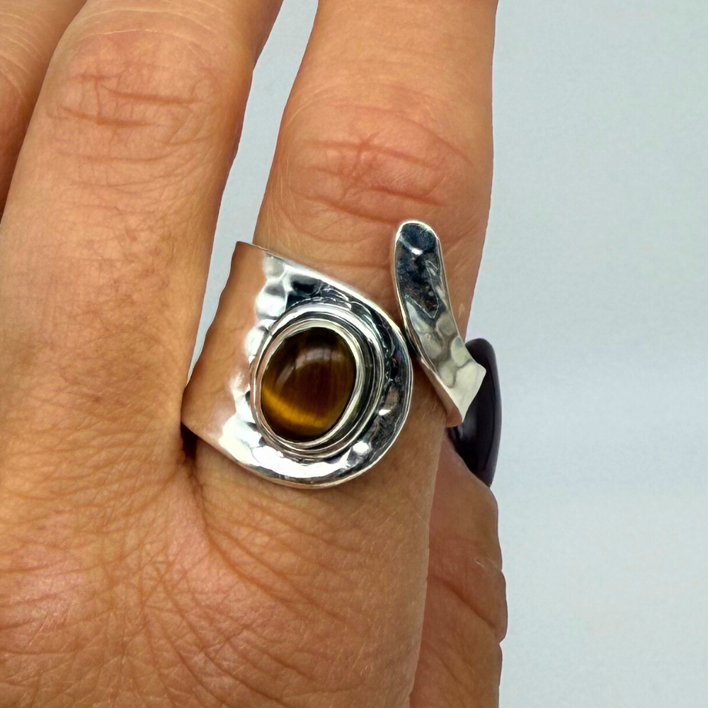 Anello Forza Naturale a Fascia Regolabile con Occhio di Tigre Argento 925