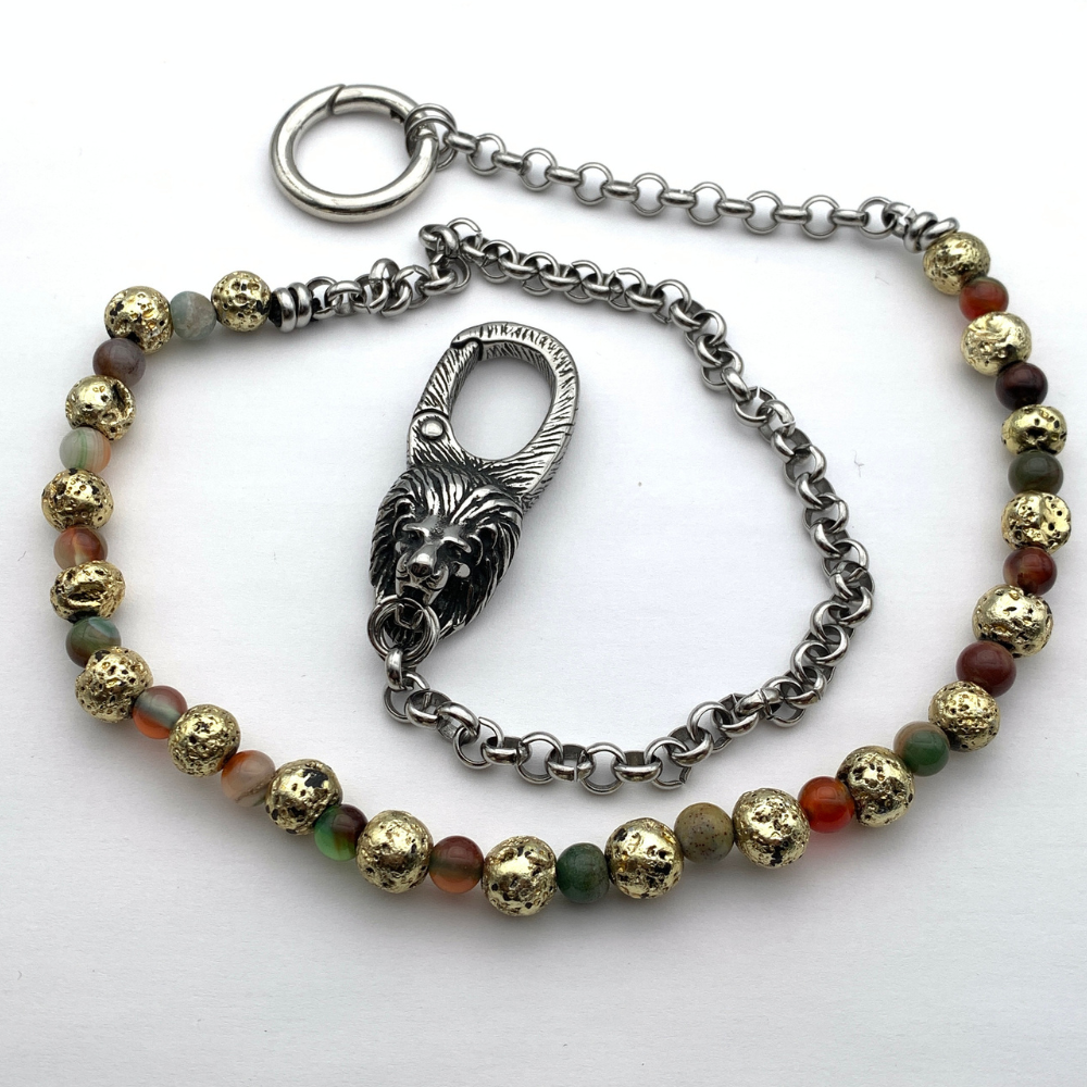 catena per i jeans in acciaio inox silver con pietre dure naturali marroni grigie verdi e gold moschettone testa di leone
