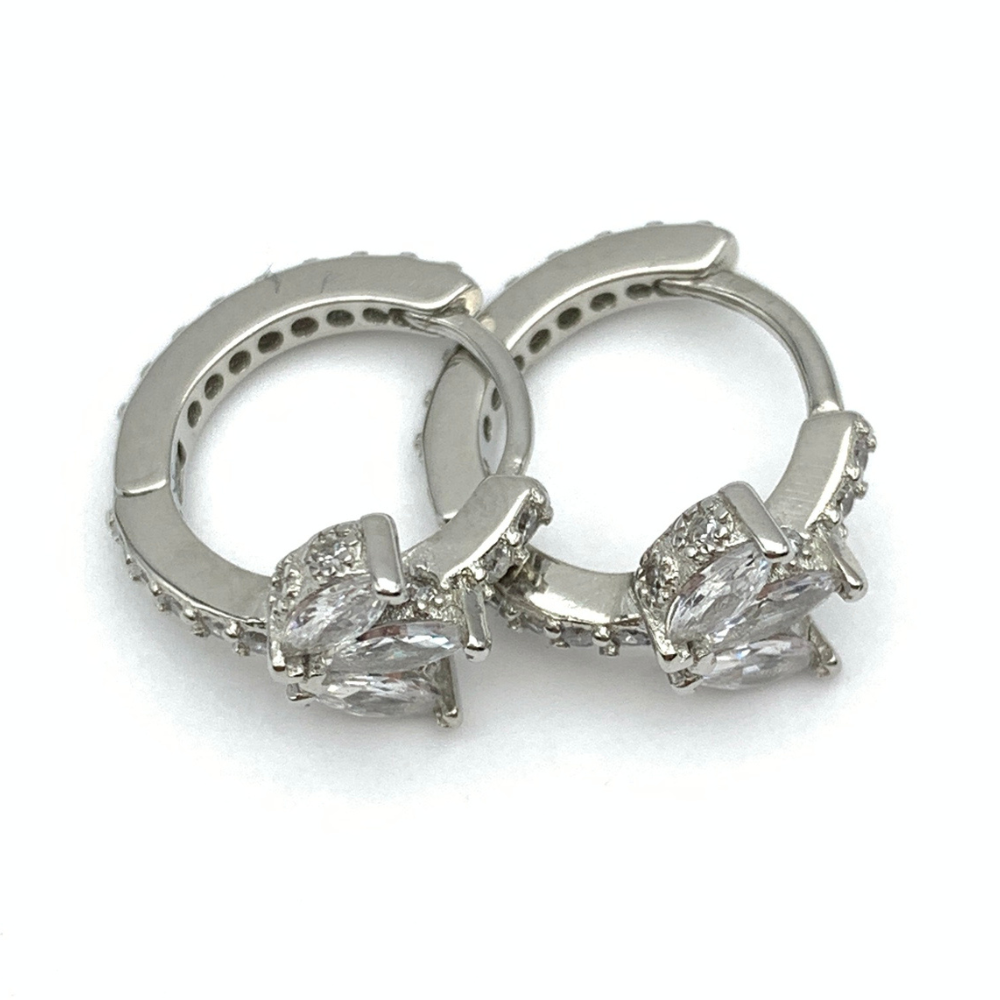 hoops papillon in argento 925 con zirconi bianchi tondi e a goccia