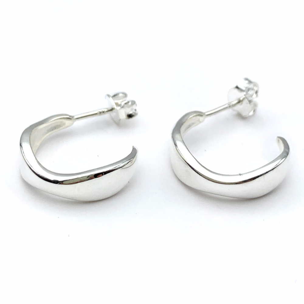 Orecchini Minimal Lisci in Argento Silver