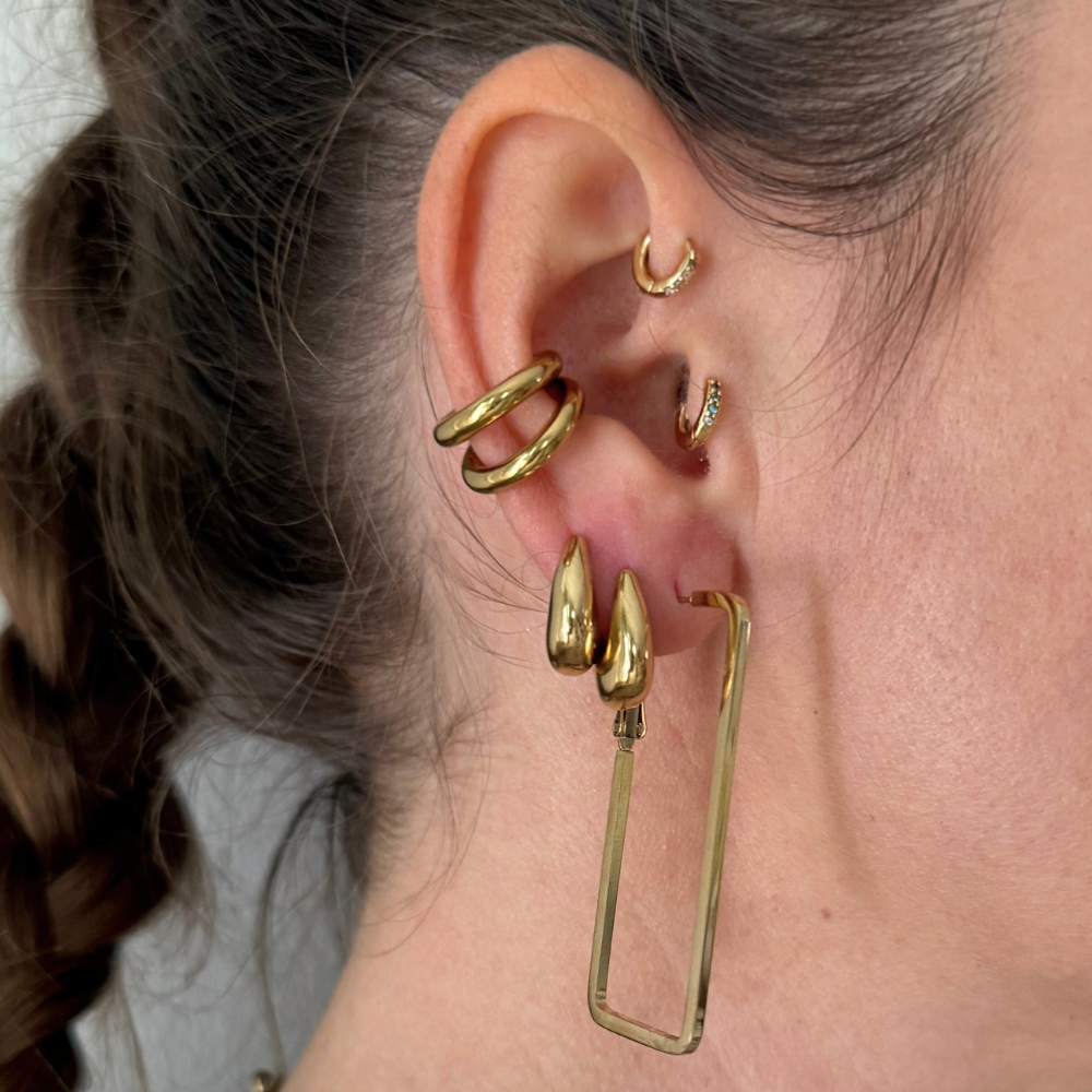 Orecchini a Cerchio con Forma Rettangolare Liscia in Acciaio Gold