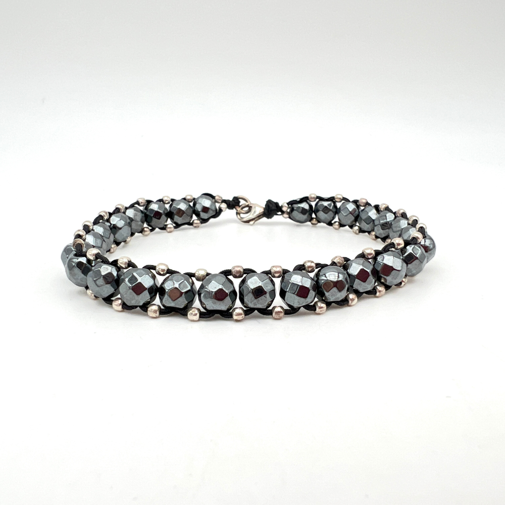 Bracciale con perle di Ematite