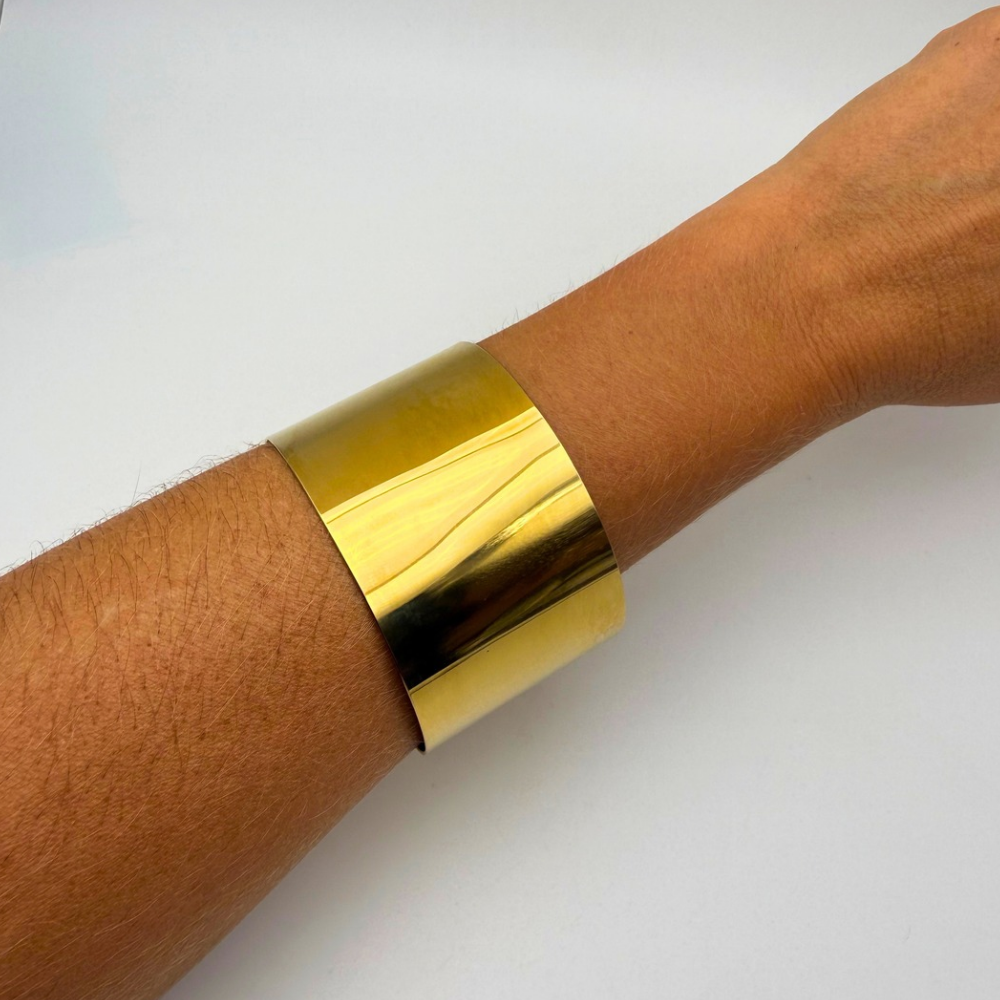 Bracciale Rigido a Fascia Larga in Acciaio Gold