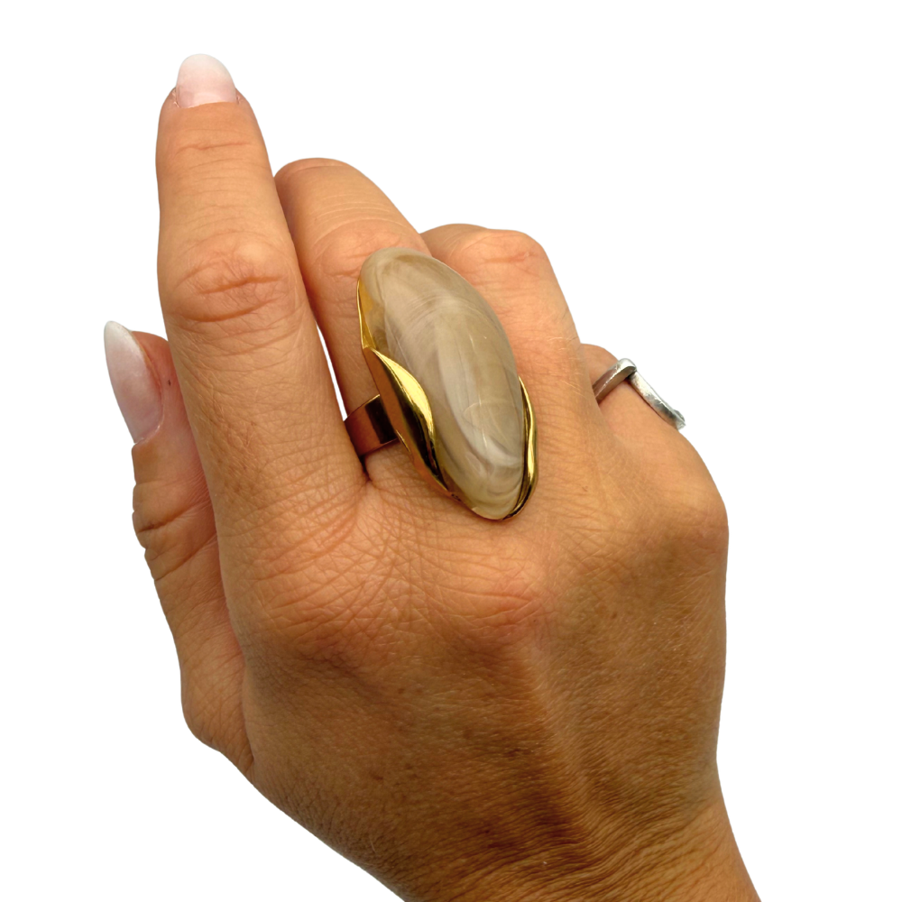 Anello Beige Stone in Acciaio Gold