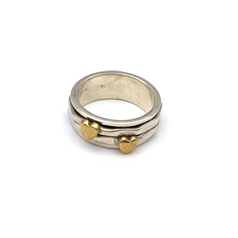 anello in argento 925 composto da due anelli con cuore gold saldato scorrevoli su un anello più grande