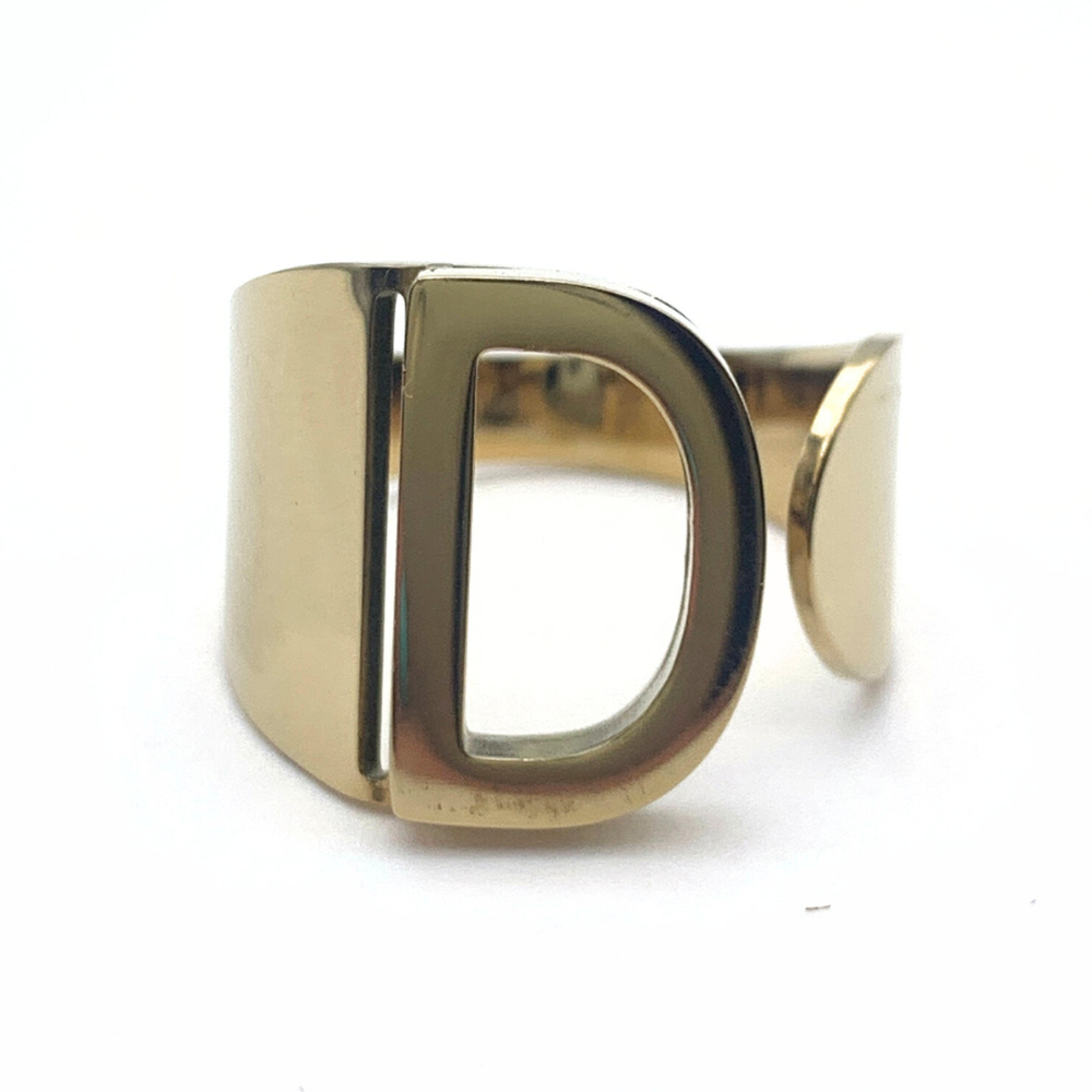 anello in acciaio inox gold a forma di lettera dell'alfabeto