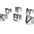 anello acciaio inox silver con lettera dell'alfabeto monogram