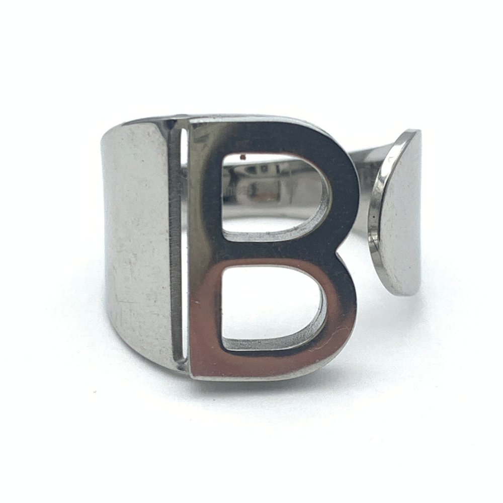 anello acciaio inox silver con lettera dell'alfabeto monogram