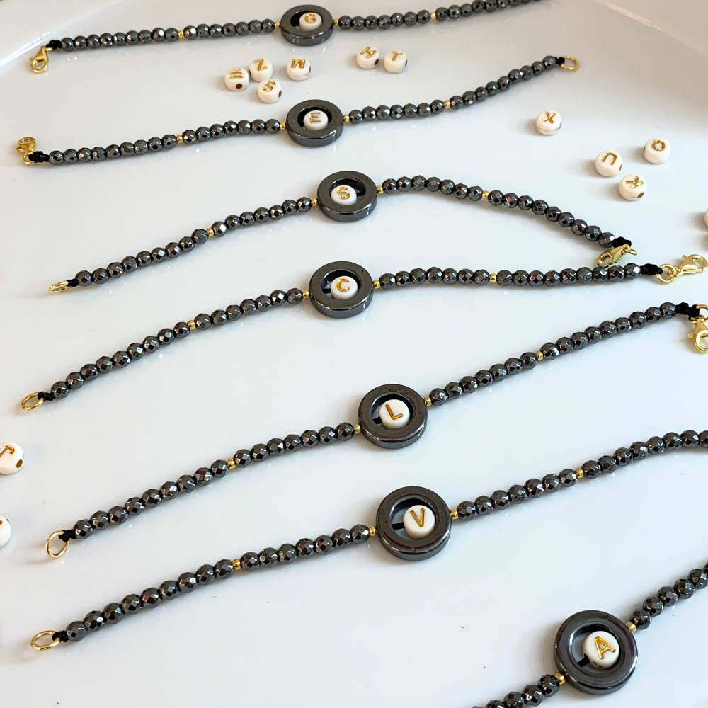 Bracciale Letter Ematite in Argento Gold - WJ Gioielli