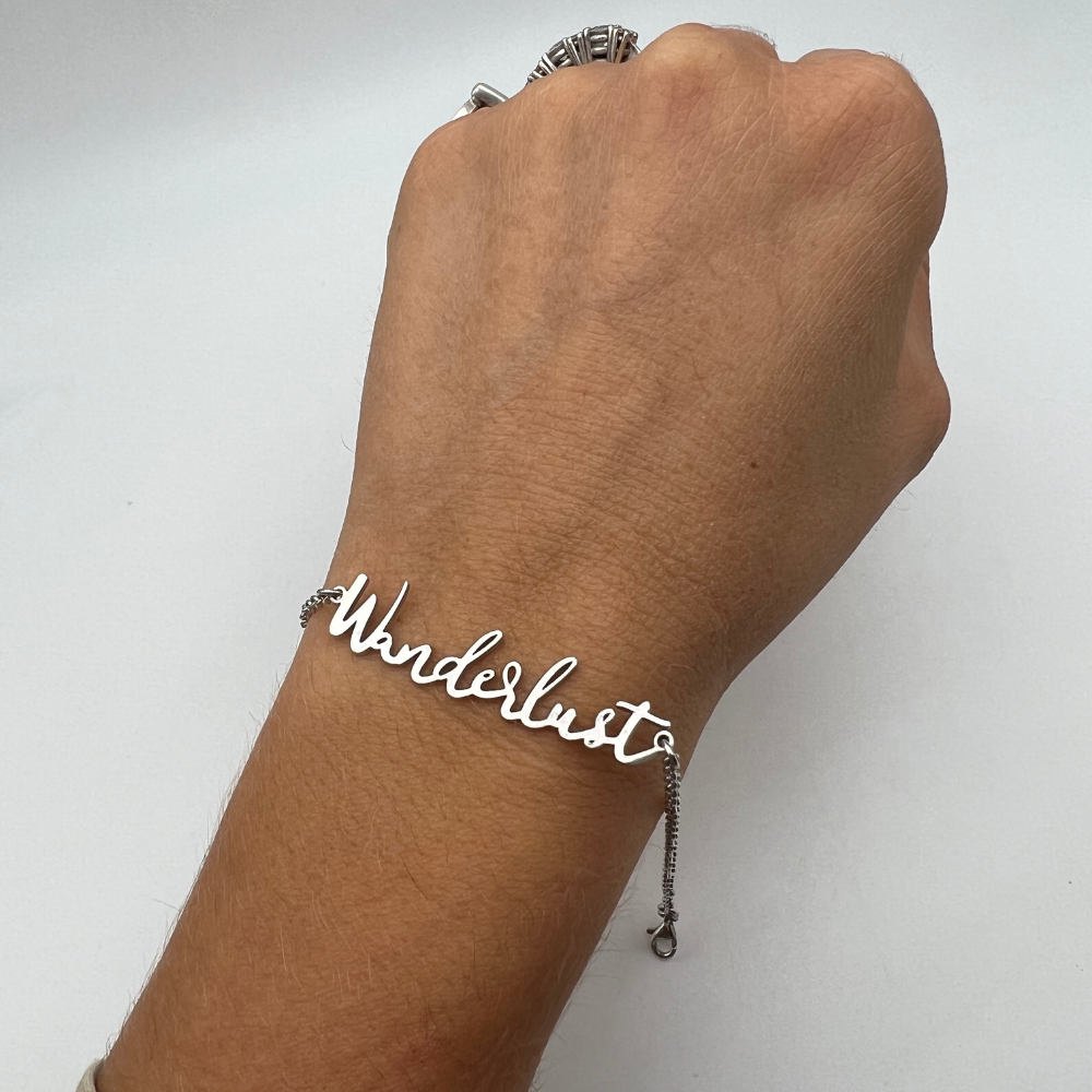 bracciale wanderlust in argento silver con scritta