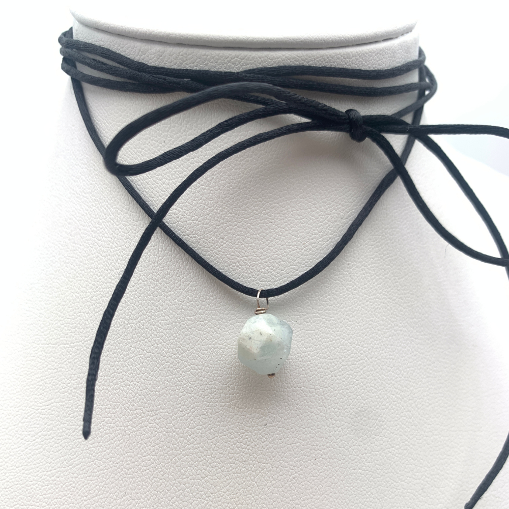 choker in argento silver e raso con pietra dura azzurra
