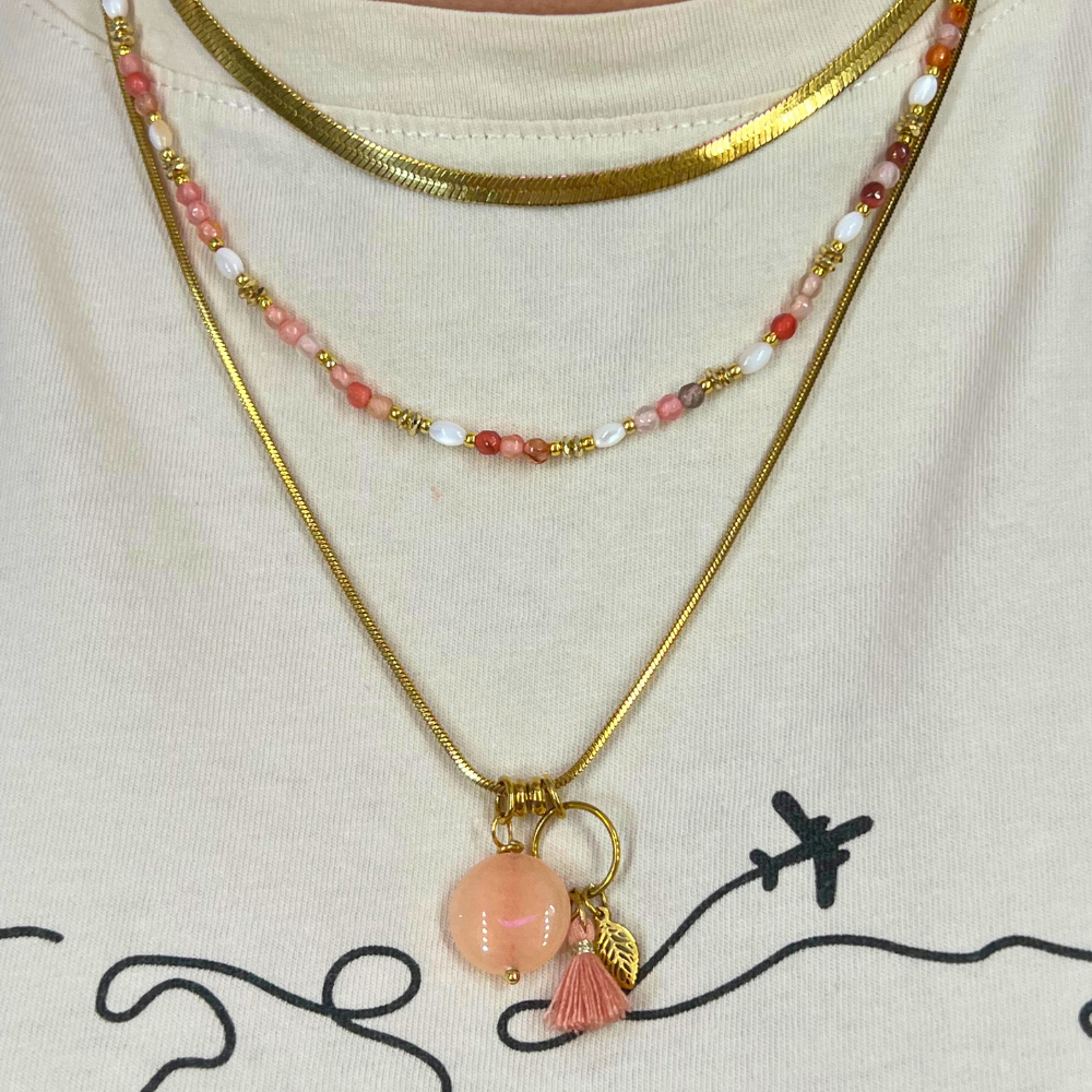 Collana con Perline Colorate Rosa e Arancioni in Acciaio Gold