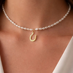 Collana Choker Ferro di Cavallo Micro Perle di Fiume in Acciaio Gold