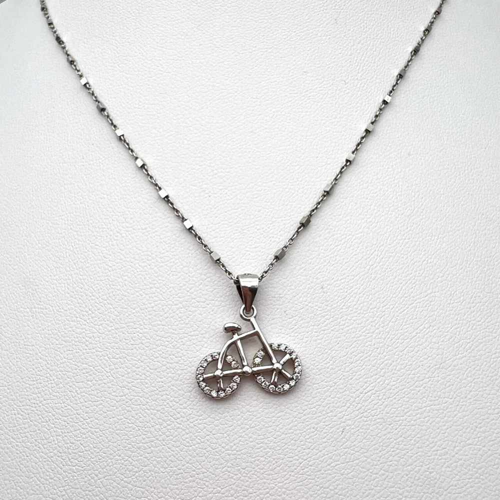 collana argento 925 con ciondolo a forma di bicicletta con zirconi bianchi sulle ruote