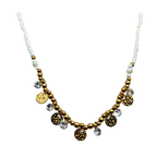 Collana Girocollo Bianca in Perline Colorate con Medagliette in Acciaio Gold