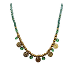 Collana Girocollo Verde in Perline Colorate con Medagliette in Acciaio Gold