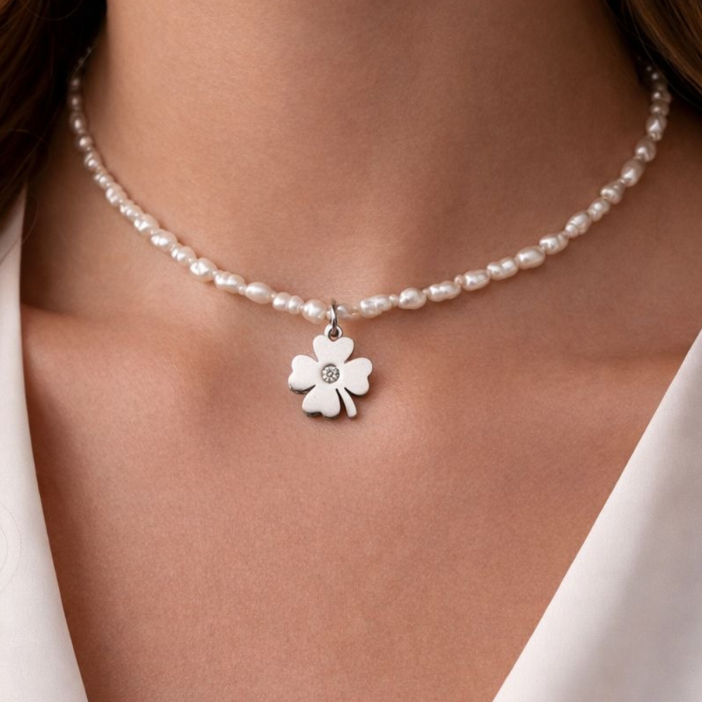 Collana Choker Quadrifoglio Micro Perle di Fiume in Acciaio Silver