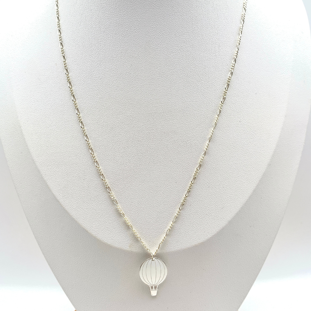 collana in argento 925 a grumetta con ciondolo mongolfiera