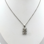 collana in acciaio silver con ciondolo a forma di orsetto con zirconi bianchi