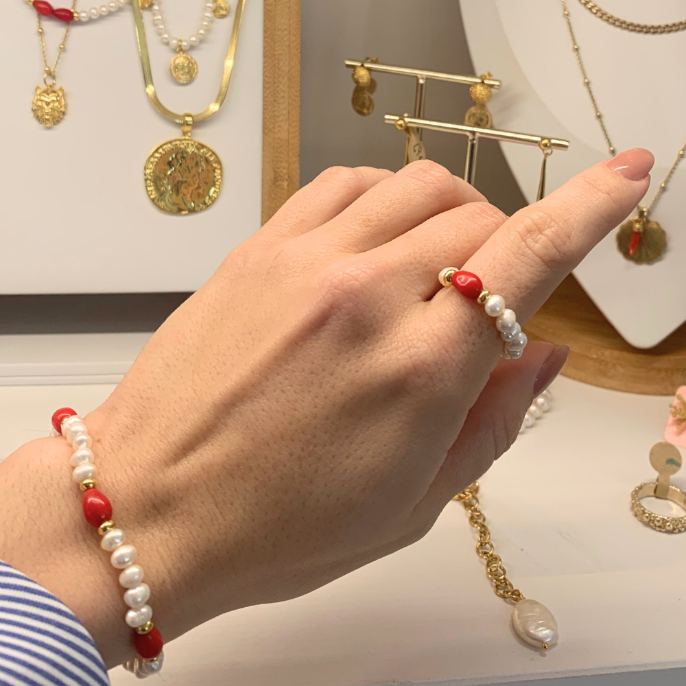 Bracciale Oceano con Perle di Fiume e Pietre Rosse in Argento Gold - WJ Gioielli