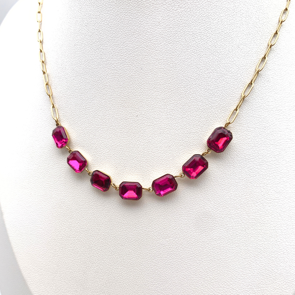 collana in acciaio gold con zirconi fucsia