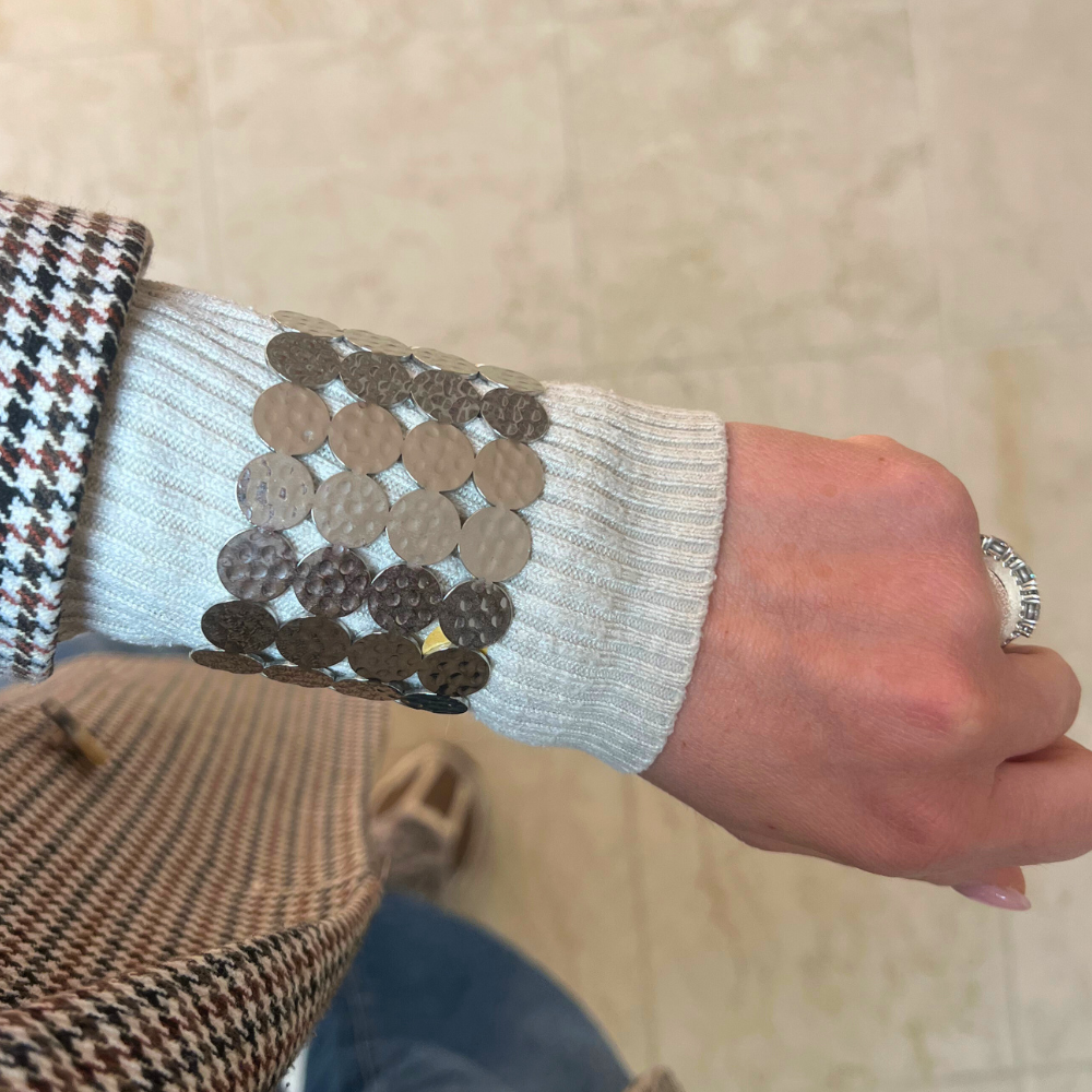 Bracciale Manetta Rigido con Medaglie Martellate in Acciaio Silver - WJ Gioielli