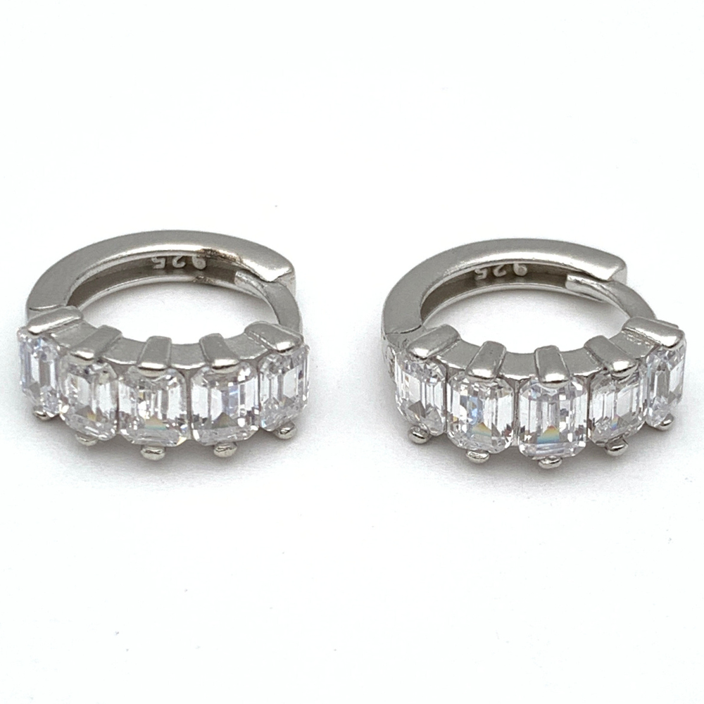 mono orecchino in agento silver con zirconi baguette bianchi