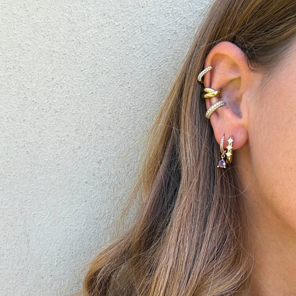 Orecchini Oval Hoop con Zirconi in Acciaio Gold