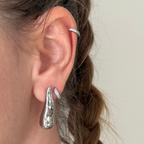 Orecchini a Goccia Allungata Liscia in Acciaio Silver