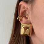 Orecchini Rettangolari Bombati in Acciaio Gold