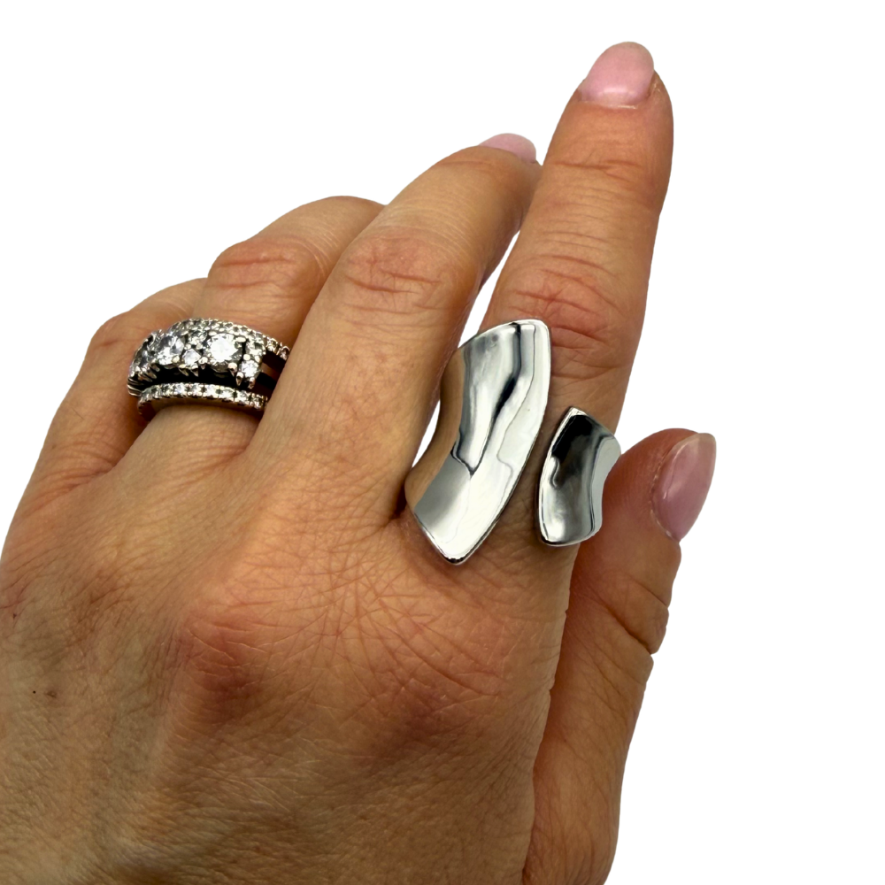Anello a Fascia Irregular in Acciaio Silver